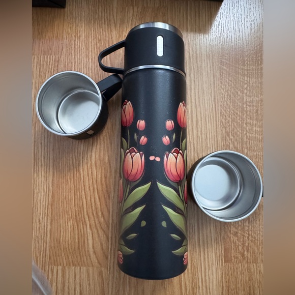 {Hello Kitty} bundle - Picture 15 of 16